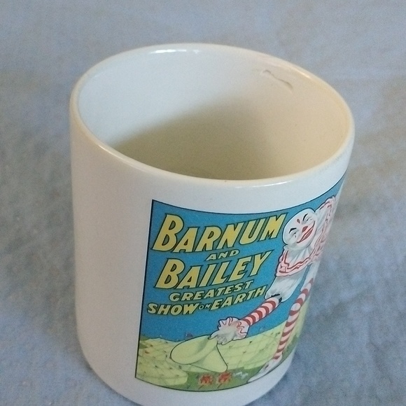 Vintage Barnum & Bailey mug - Picture 2 of 5